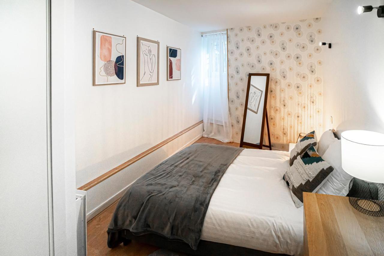 Onloc - Proche Halles Appart - 2 Chbres - Parking Pau Εξωτερικό φωτογραφία